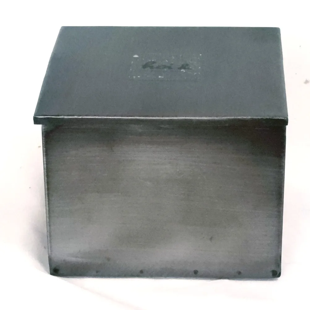 メタルボックス(METAL BOX)